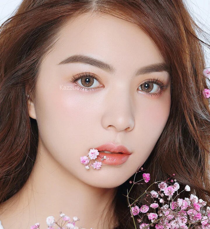 kazzue cherish brown colored contact lens