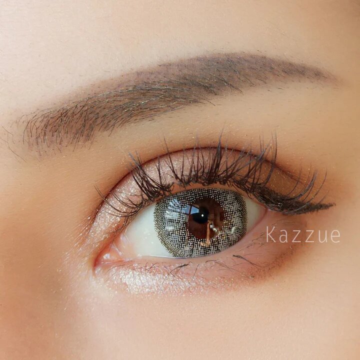 kazzue cherish gray colored contact lens close-up