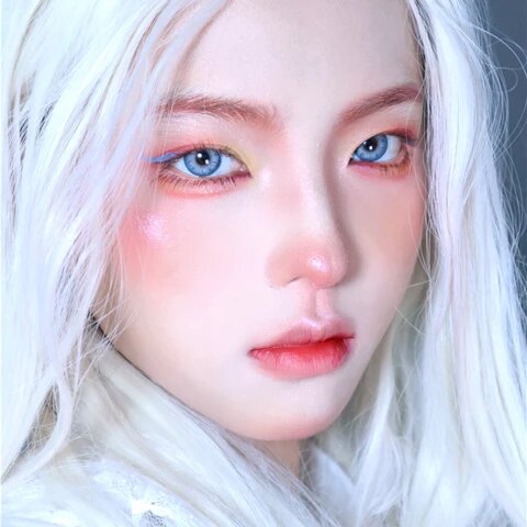 kazzue desire blue colored contact lens