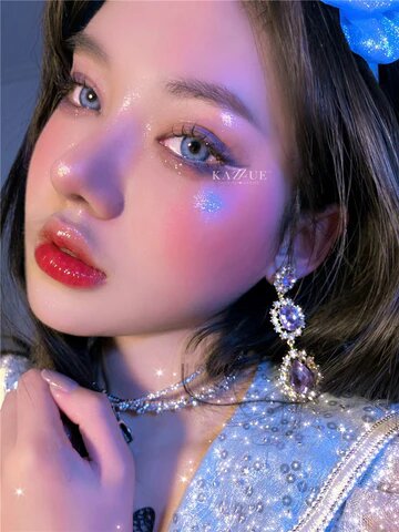 kazzue desire blue colored contact lens