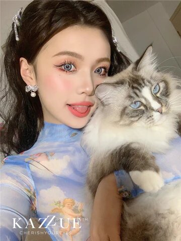 kazzue desire blue colored contact lens