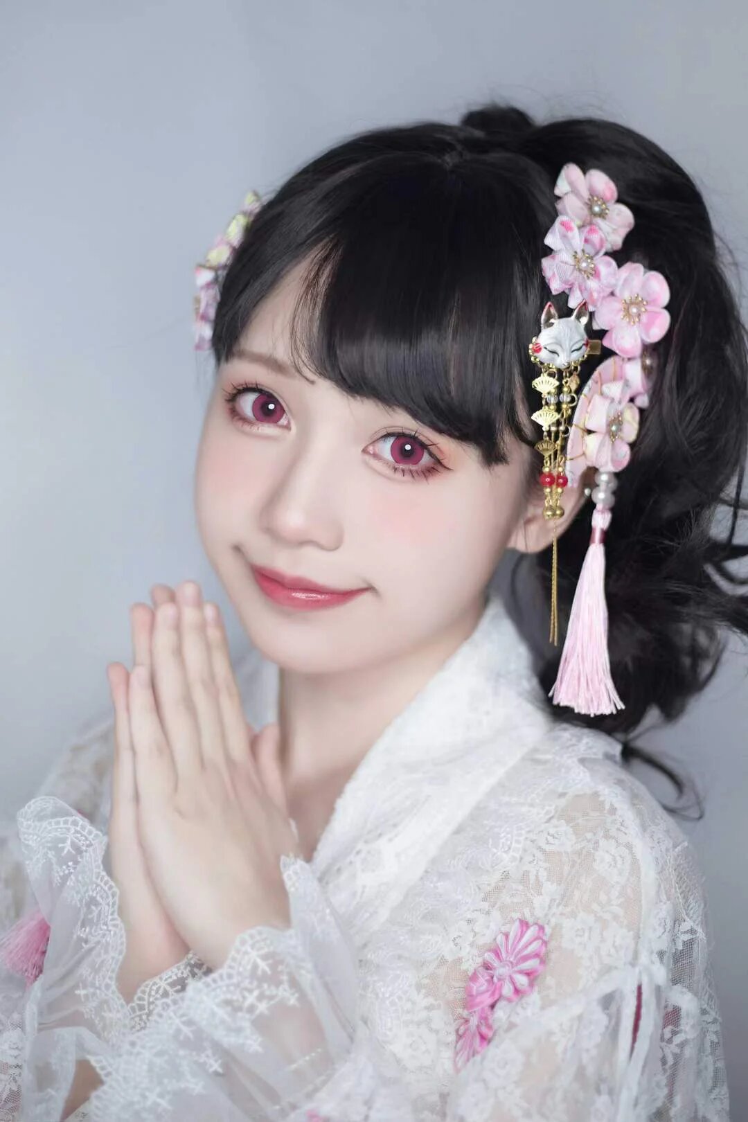 kazzue intense pop rose colored contact lens
