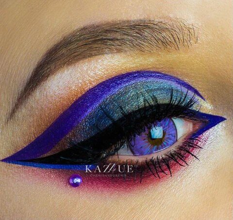 kazzue legacy violet colored contact lens