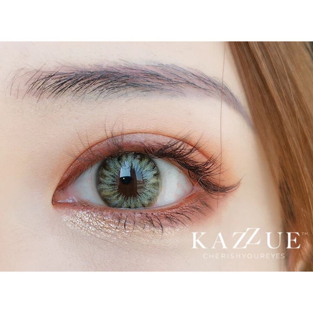 kazzue melody ash green colored contact lens closeup