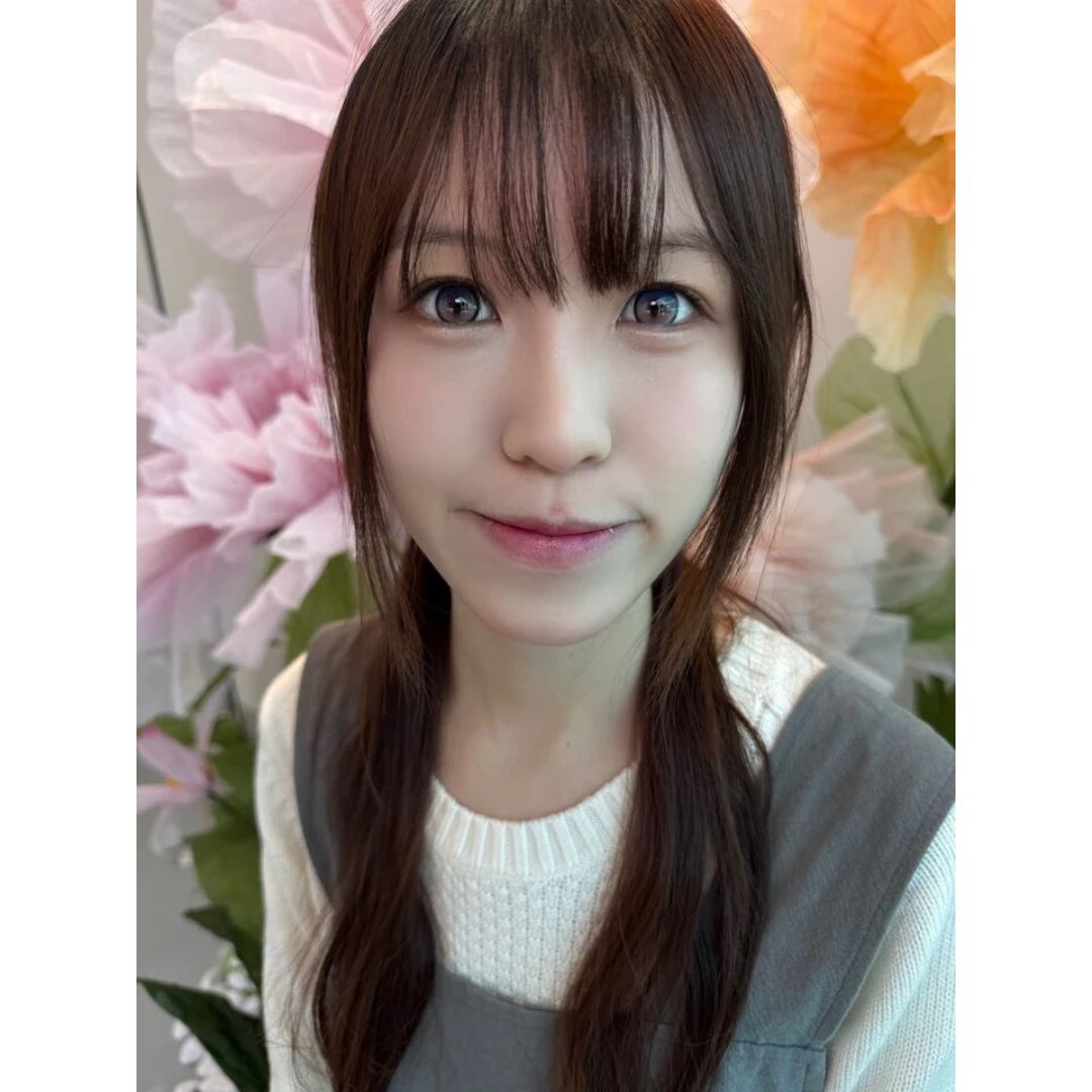 kazzue moonveil daydream moon colored contact lens