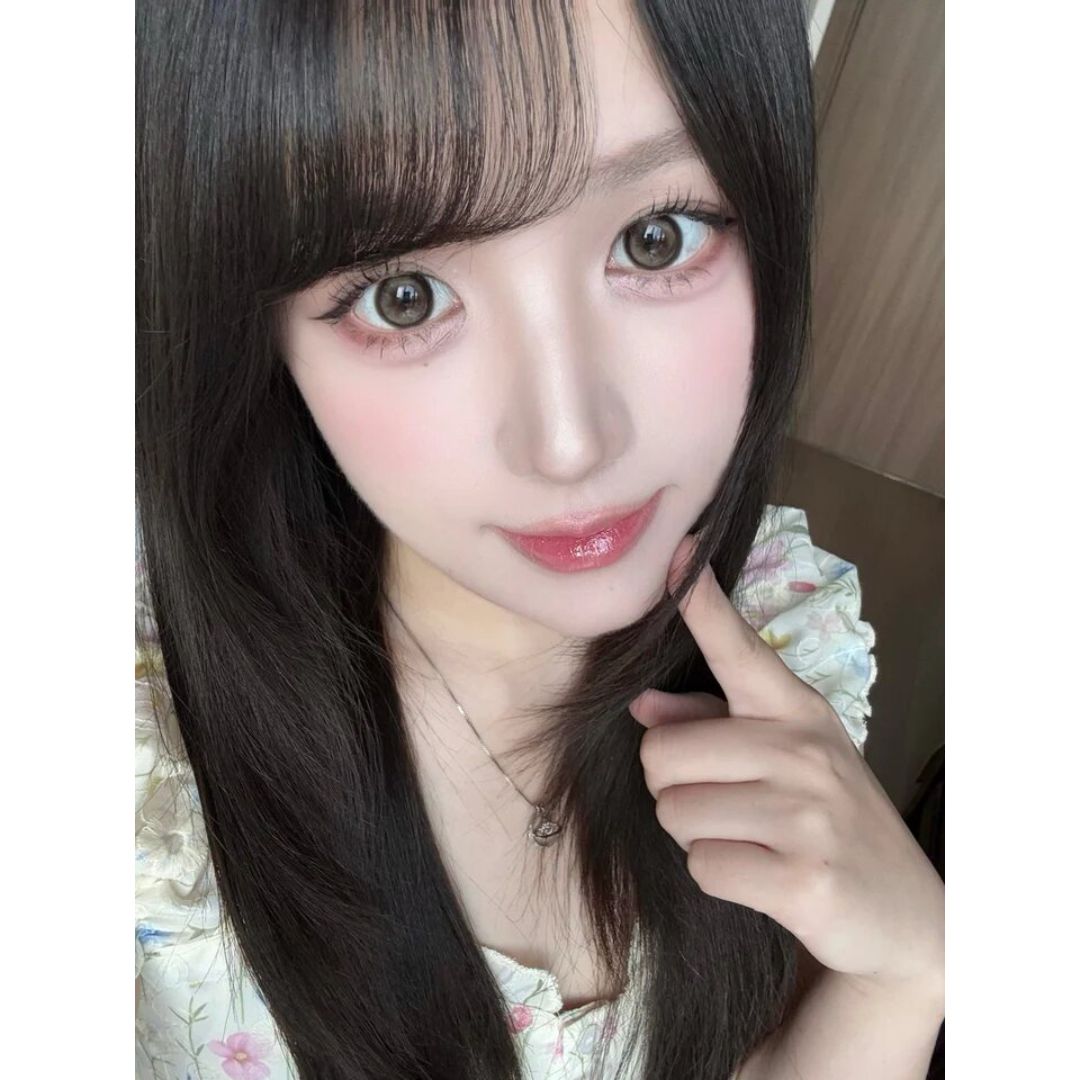 kazzue moonveil shadowmoon gold colored contact lens