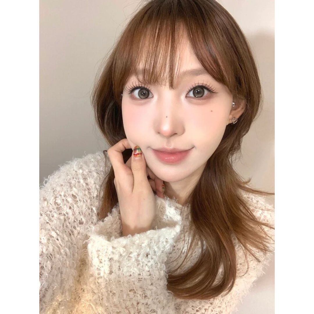 kazzue moonveil shadowmoon gold colored contact lens