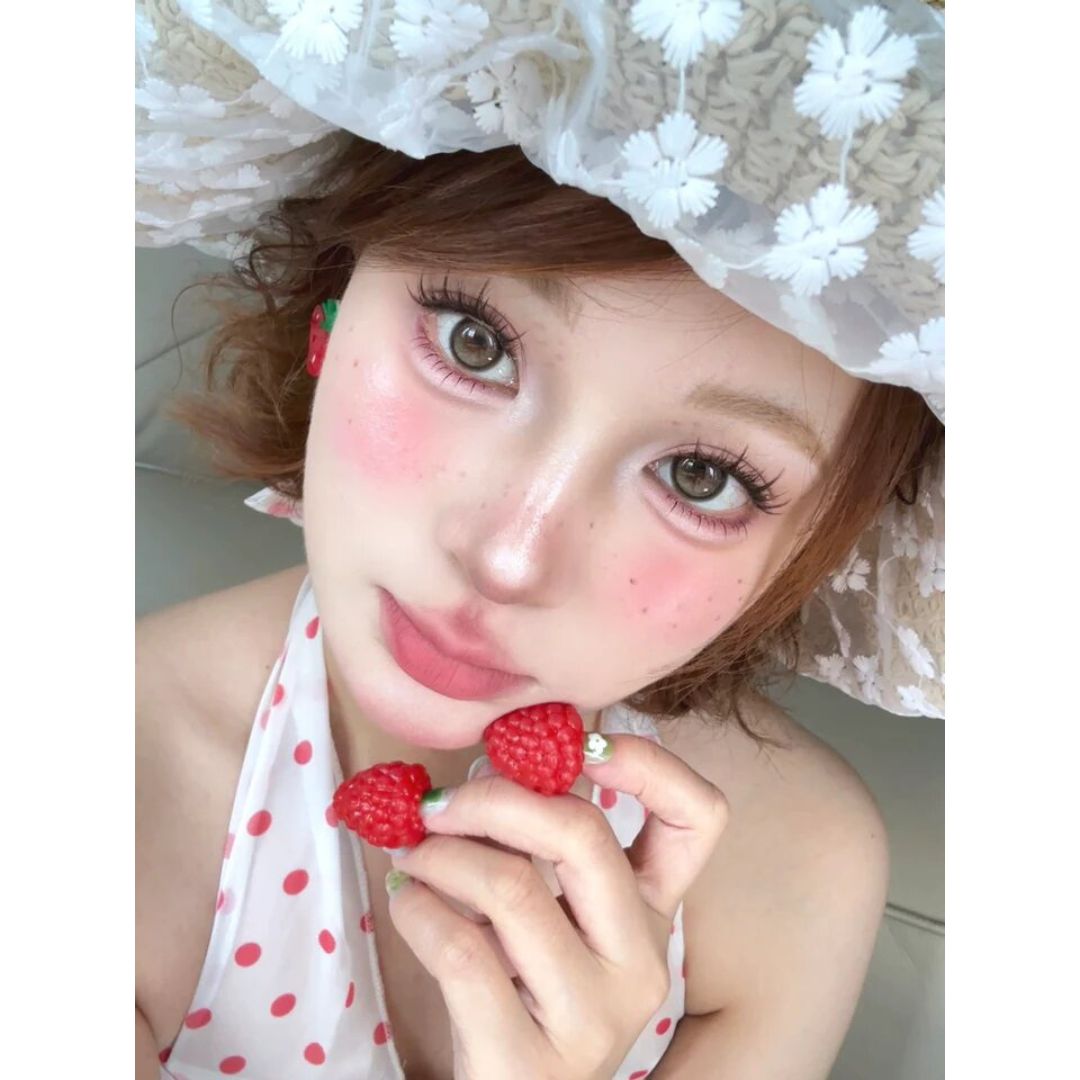 kazzue moonveil shadowmoon gold colored contact lens