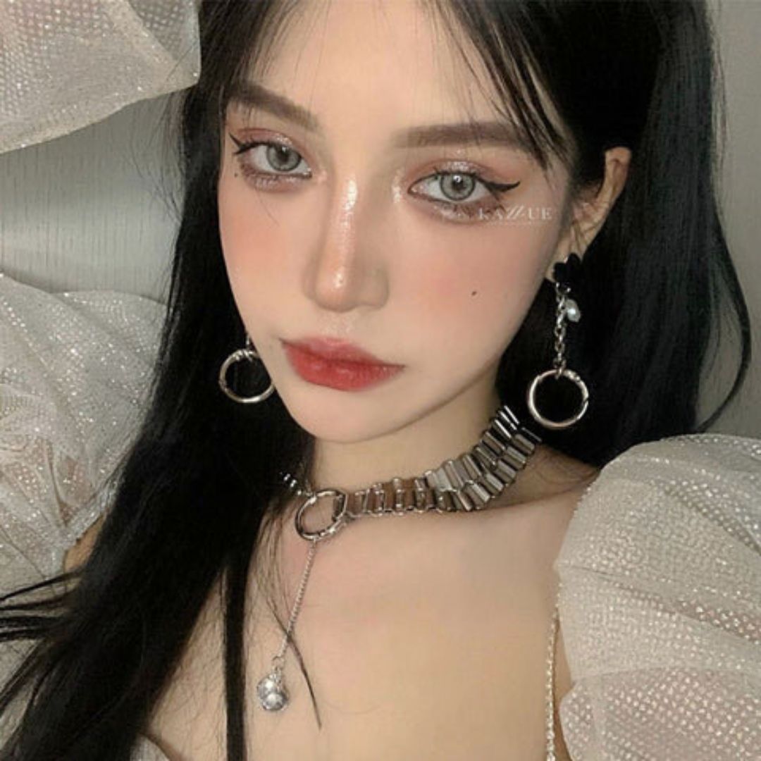 kazzue slay queen colored contact lens